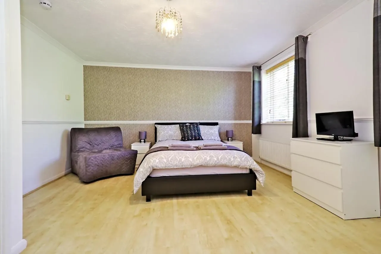 Harlinger Lodge Annexe London 3*,