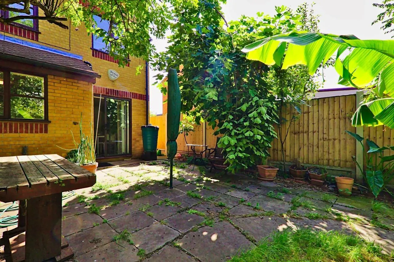Harlinger Lodge Annexe London 3*,  United Kingdom